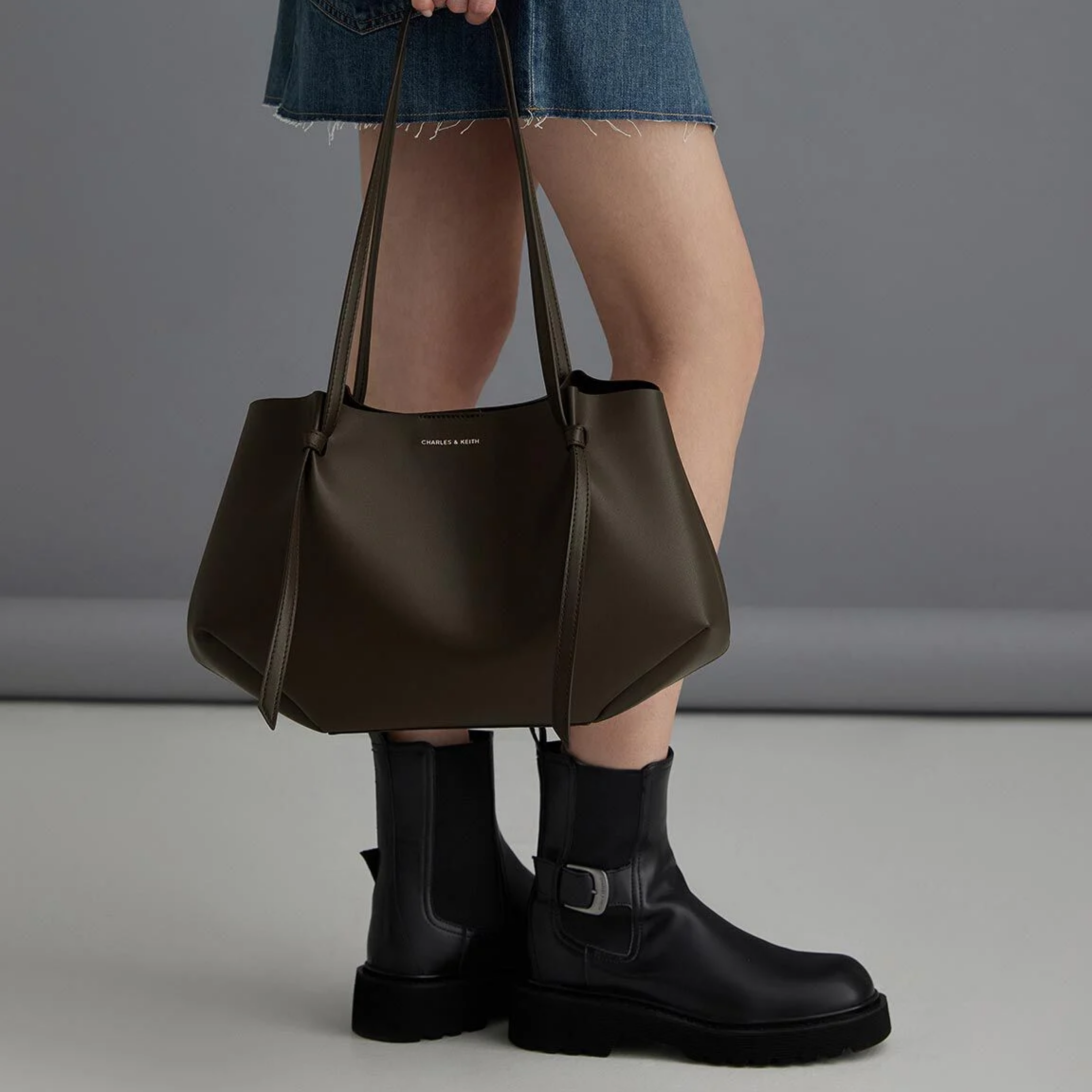 CHARLES & KEITH Calla Tote Bag